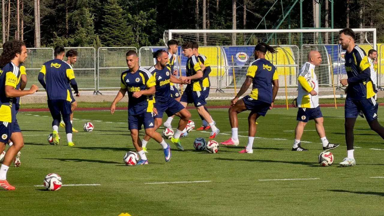 Fenerbahçe'de İsmail Kartal kadro dışı bırakmıştı: Aziz Yıldırım 1 isim için servet ödeyecek, işte faturası! 2